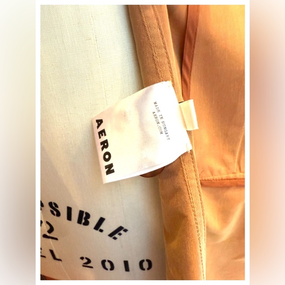 AERON Rust Embroidered Trench Coat XS – SS21 – Made in Hungary - Picture 13 of 14